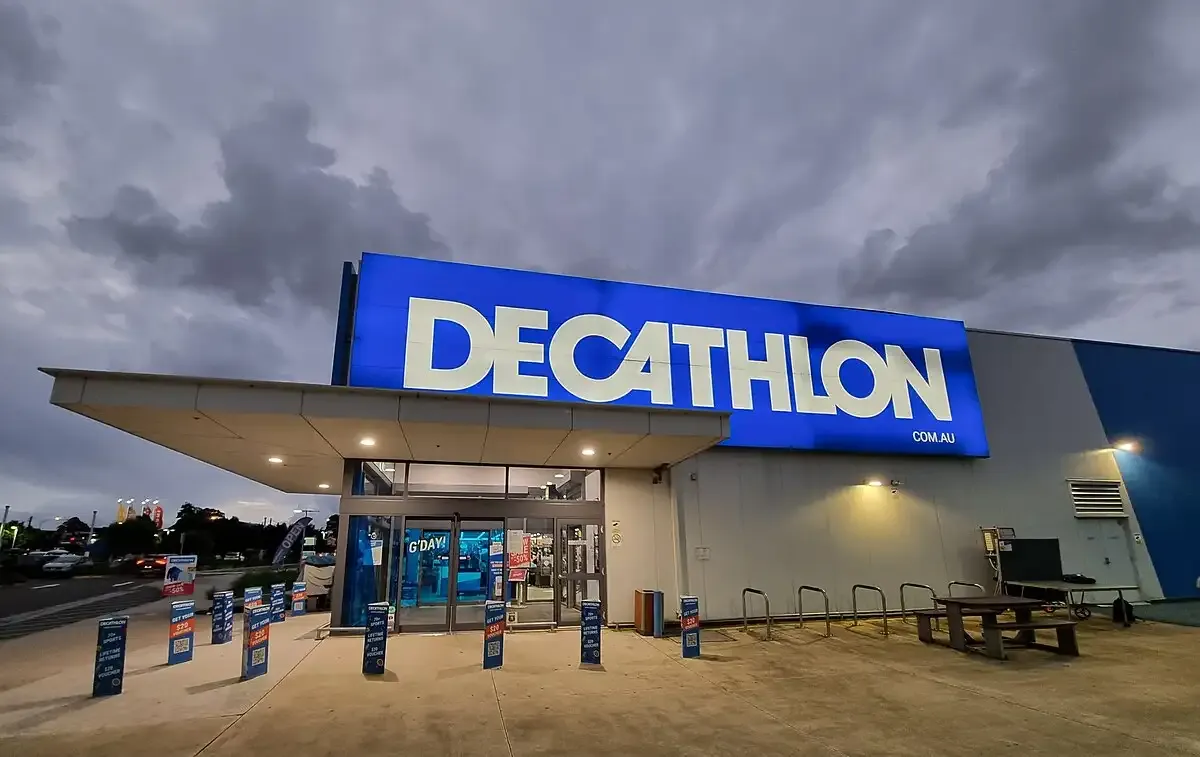 Decathlon : un nouveau président issu de la famille fondatrice pour piloter un virage stratégique ambitieux